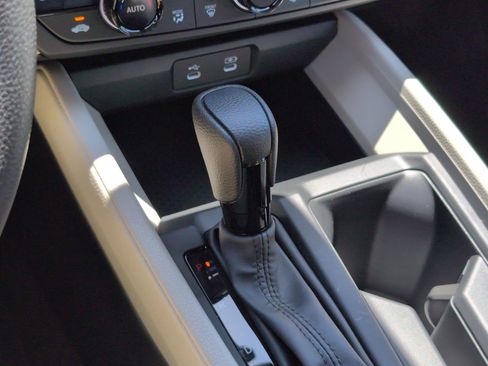 Used 2023 Honda Accord EX image 26