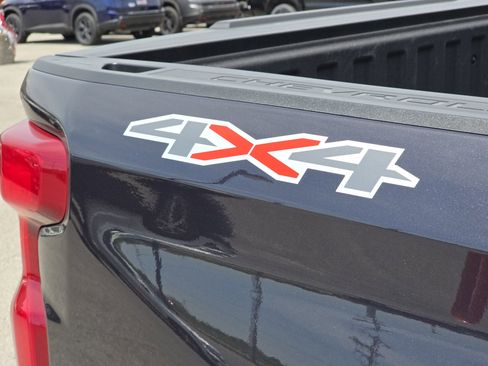 Used 2024 Chevrolet Silverado 1500 RST w/ Convenience Package II image 2