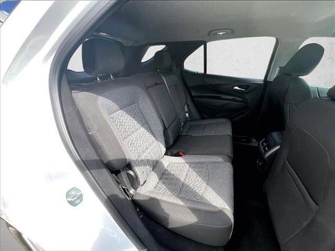 Used 2023 Chevrolet Equinox LT FWD image 28