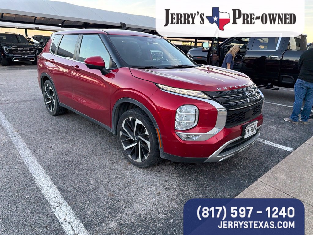 Used 2022 Mitsubishi Outlander SE AWD/4WD image 2