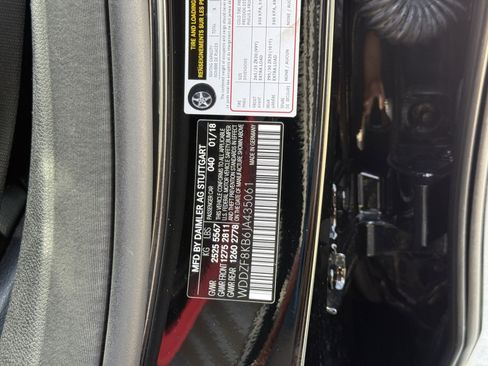 Used 2018 Mercedes-Benz E 63 AMG S image 28