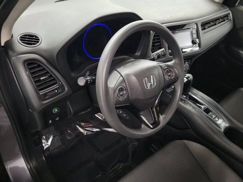 Used 2022 Honda HR-V LX image 18