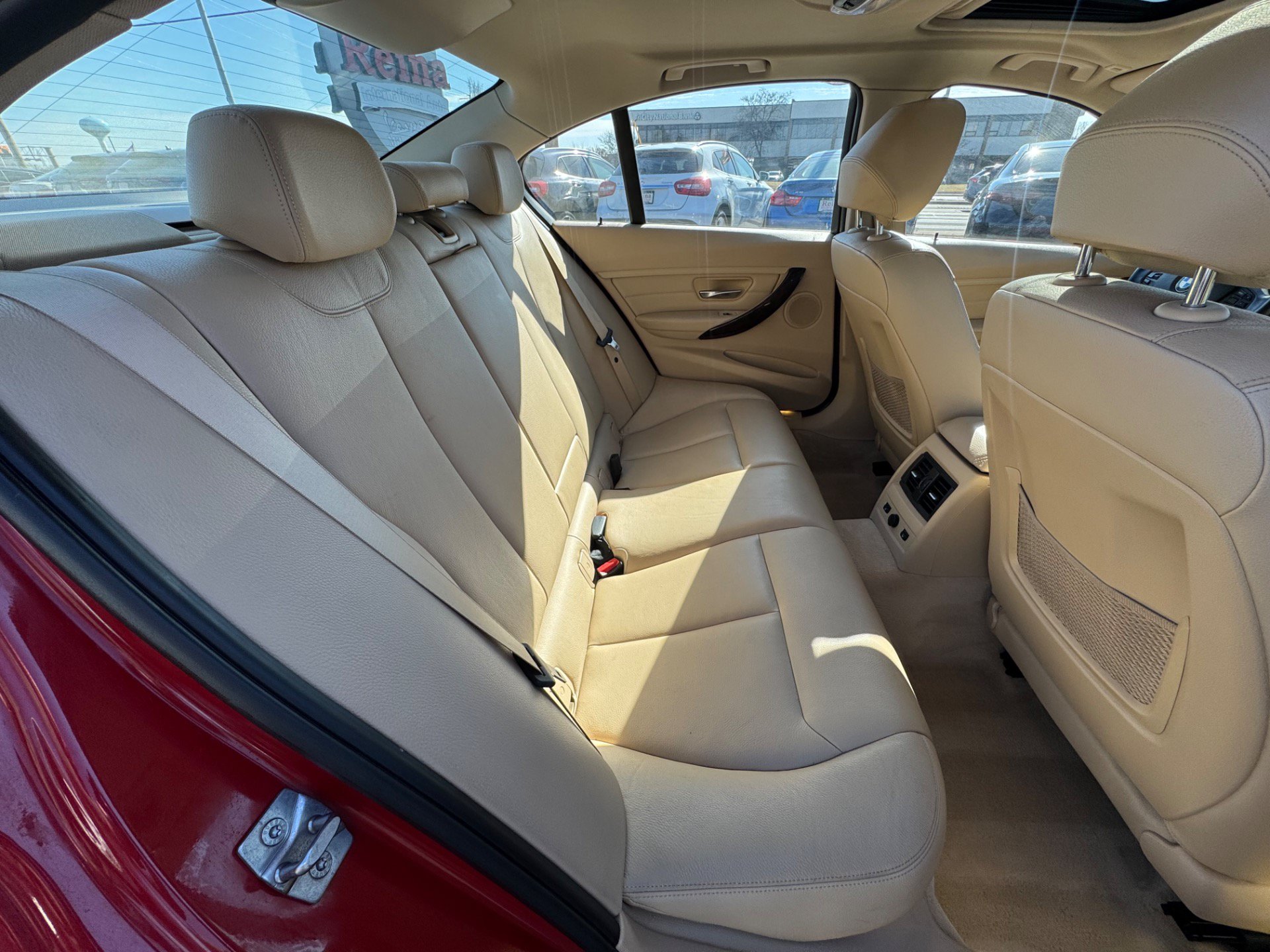 Used 2013 BMW 328i xDrive Sedan AWD/4WD image 15