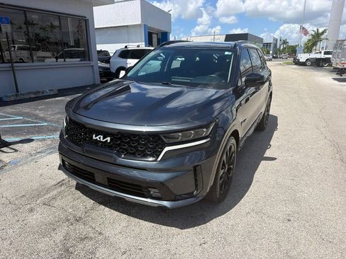 Used 2022 Kia Sorento SX FWD image 2