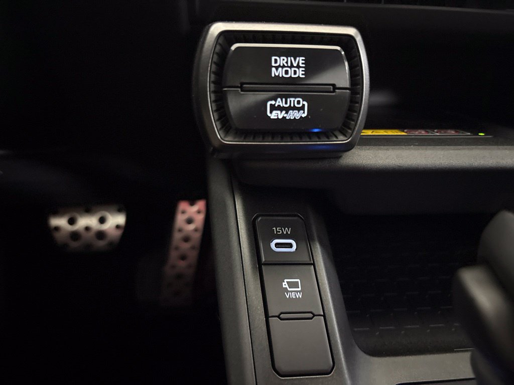 Used 2026 Toyota RAV4 AWD Plug-in Hybrid image 16
