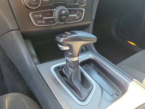 Used 2022 Dodge Charger Scat Pack RWD image 22