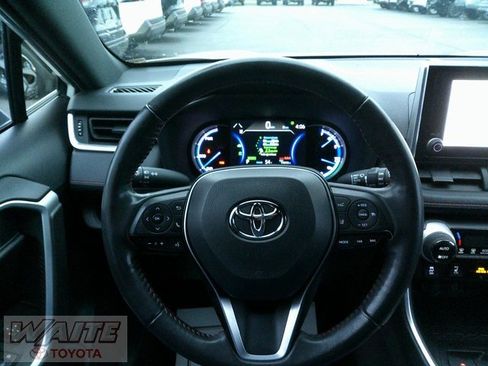 Certified 2024 Toyota RAV4 SE image 14