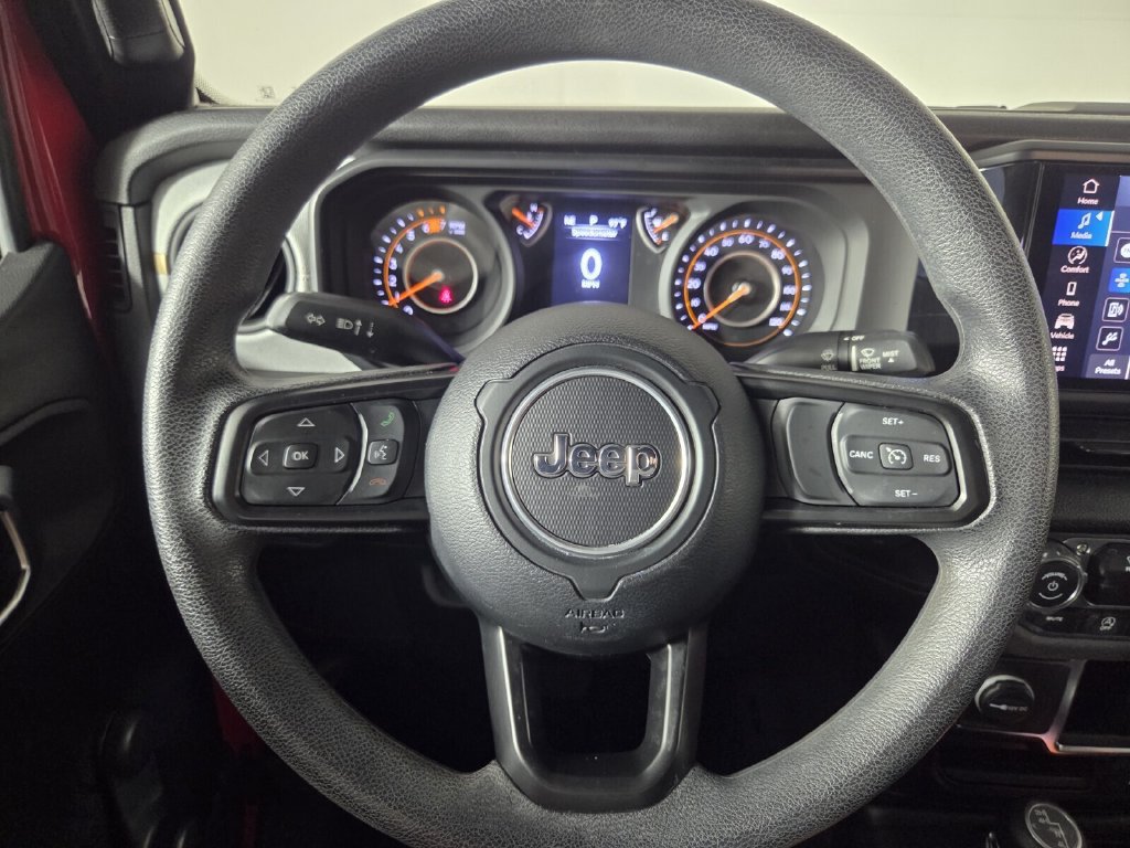 Used 2024 Jeep Wrangler Unlimited Sport AWD/4WD image 18
