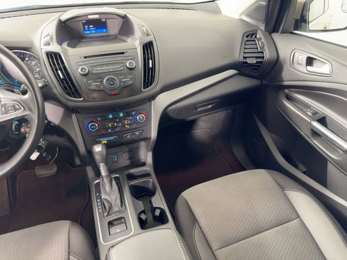 Used 2017 Ford Escape SE w/ SE Cold Weather Package image 28