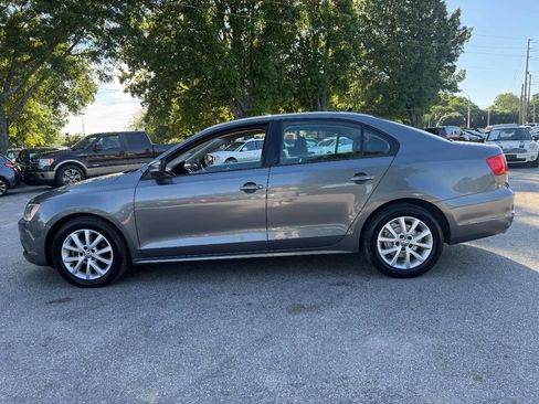 Used 2012 Volkswagen Jetta SE FWD image 8