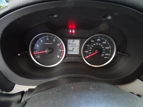 Used 2018 Subaru Forester 2.5i Premium w/ All-Weather Package AWD/4WD image 15