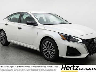 Used 2025 Nissan Altima 2.5 SV