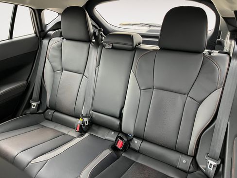 Certified 2025 Subaru Crosstrek 2.5i Limited w/ Popular Package #4A image 18