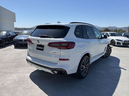 Used 2023 BMW X5 sDrive40i w/ M Sport Package RWD image 4