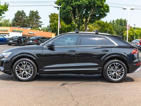 Used 2025 Audi Q8 Premium Plus AWD/4WD image 10