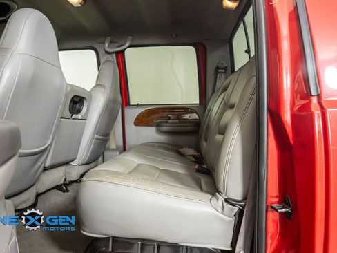 Used 2001 Ford F350 Lariat image 22