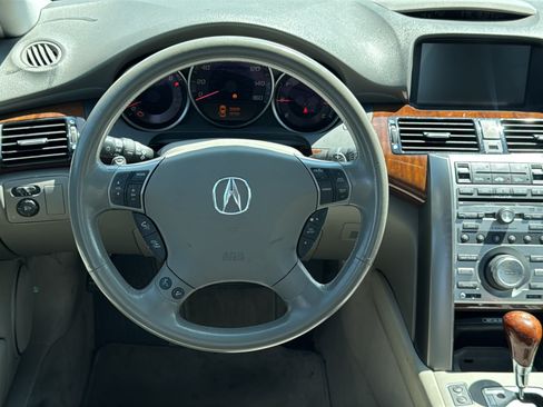 Used 2005 Acura RL AWD/4WD image 17