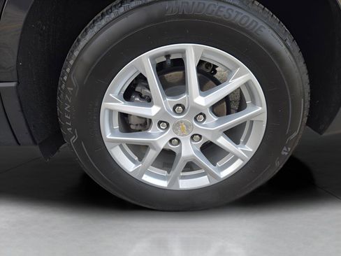 Used 2023 Chevrolet Equinox LT image 8