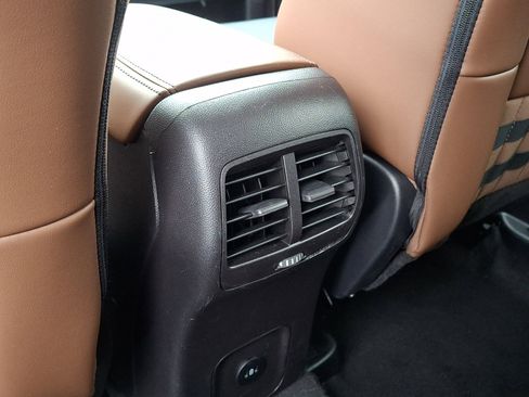 Used 2025 Ford Bronco Sport Outer Banks w/ Outer Banks Tech Package+ image 11