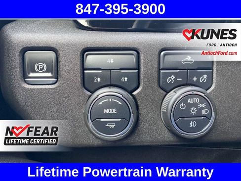 Used 2025 Chevrolet Silverado 2500 LT w/ Convenience Package AWD/4WD image 27