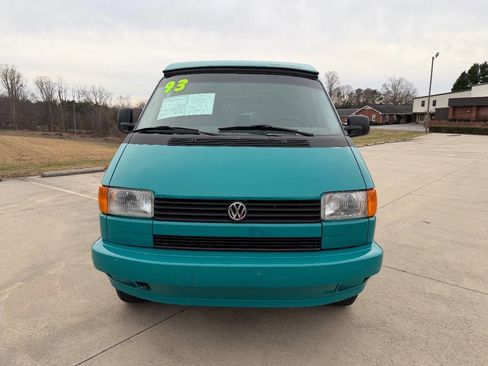Used 1993 Volkswagen Eurovan MV image 9