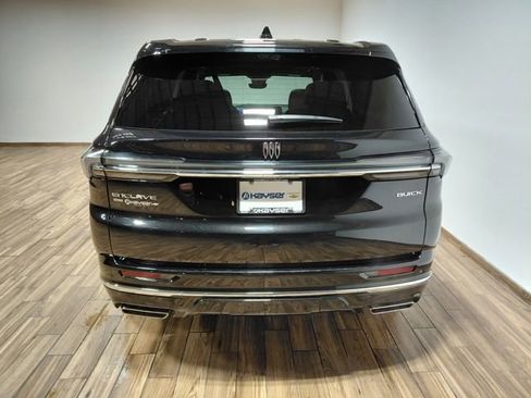 Used 2025 Buick Enclave Avenir w/ Super Cruise Package image 27