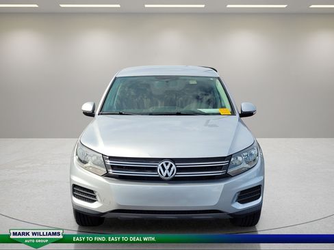 Used 2012 Volkswagen Tiguan S FWD image 9