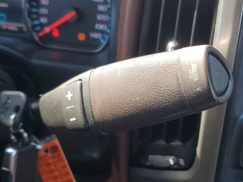 Used 2017 Chevrolet Silverado 2500 High Country w/ Duramax Plus Package AWD/4WD image 32