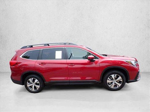 Certified 2025 Subaru Ascent Premium AWD/4WD image 5