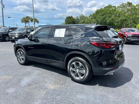 Used 2024 Chevrolet Blazer LT FWD image 4