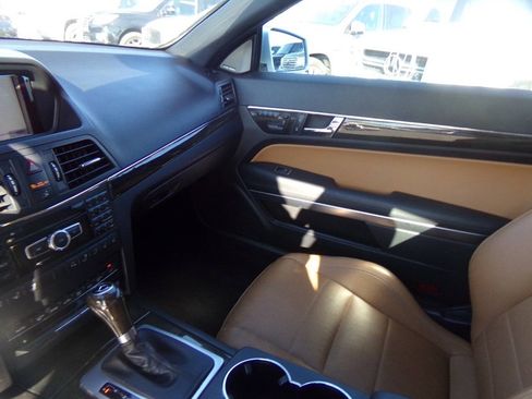 Used 2013 Mercedes-Benz E 350 Cabriolet w/ Premium 2 Pkg image 11