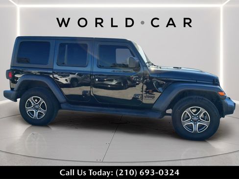 Used 2023 Jeep Wrangler Unlimited Sport image 2