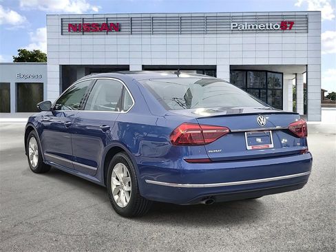 Used 2017 Volkswagen Passat 1.8T S image 4