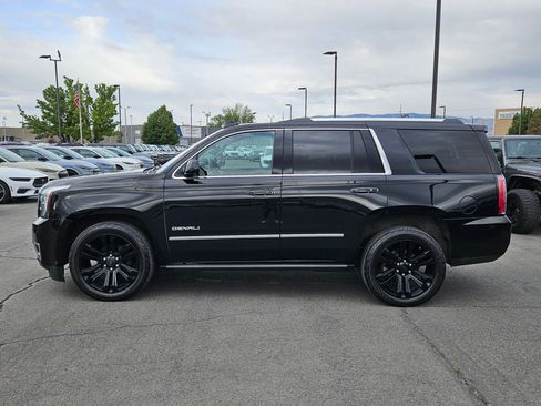 Used 2020 GMC Yukon Denali w/ Denali Ultimate Package AWD/4WD image 9