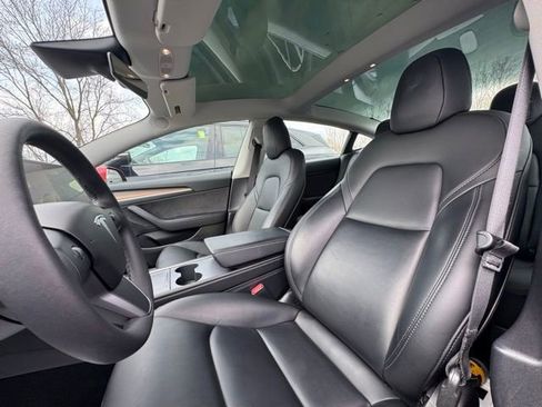 Used 2021 Tesla Model 3 Long Range AWD/4WD image 15