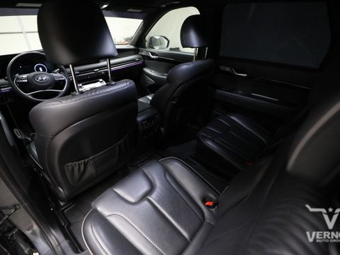 Used 2023 Hyundai Palisade Calligraphy FWD image 9