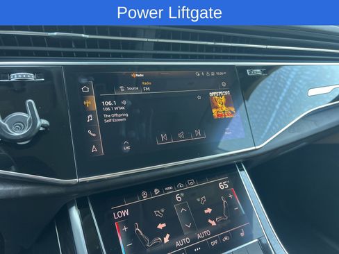 Used 2021 Audi Q8 Premium w/ Black Optic Package AWD/4WD image 16