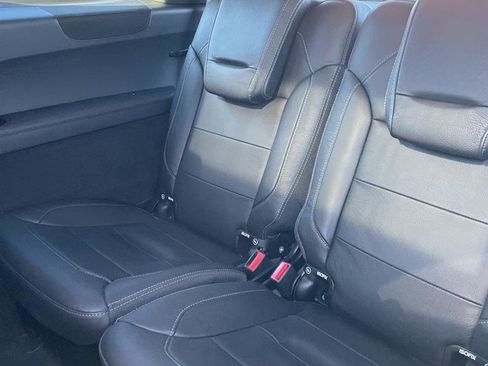 Used 2017 Mercedes-Benz GLS 550 4MATIC image 15