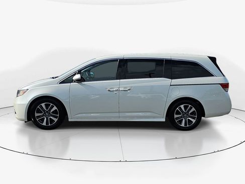 Used 2016 Honda Odyssey Touring image 10