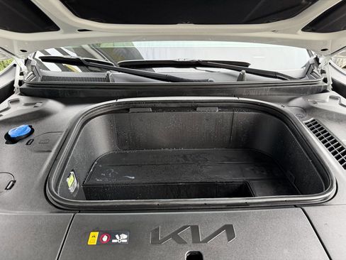 Used 2026 Kia EV9 Wind image 46