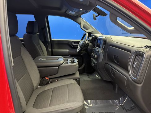 Used 2022 Chevrolet Silverado 1500 LT AWD/4WD image 25