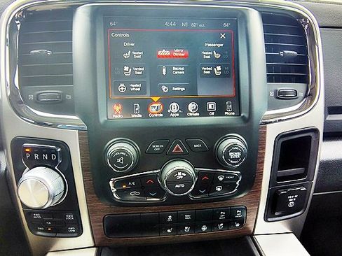 Used 2017 RAM 1500 Laramie w/ Convenience Group AWD/4WD image 20