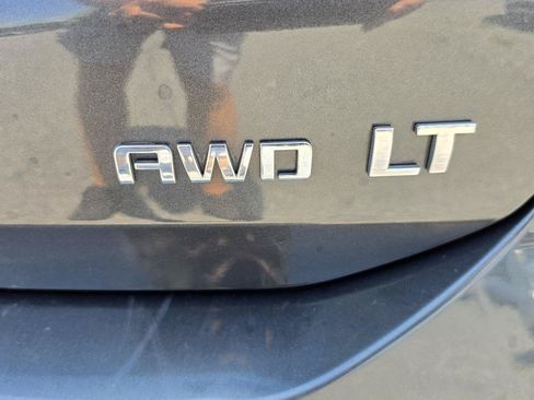 Used 2018 Chevrolet Equinox LT AWD/4WD image 22