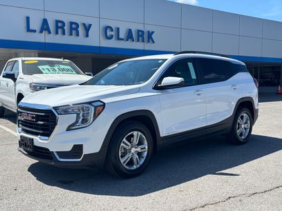 Certified 2022 GMC Terrain SLE w/ Driver Convenience Package