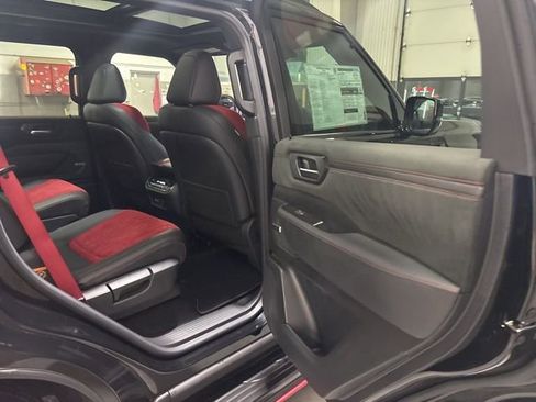New 2026 Nissan Armada NISMO AWD/4WD image 15