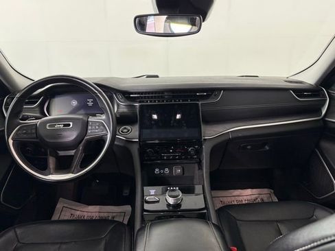 Used 2022 Jeep Grand Cherokee L Limited image 22