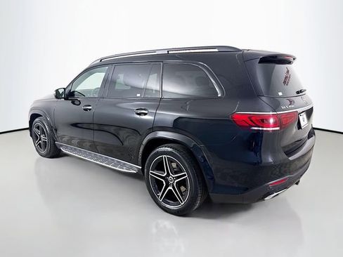 Used 2022 Mercedes-Benz GLS 450 4MATIC image 5