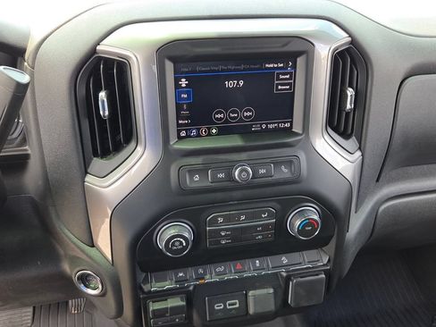 New 2026 Chevrolet Silverado 1500 Custom Trail Boss AWD/4WD image 17
