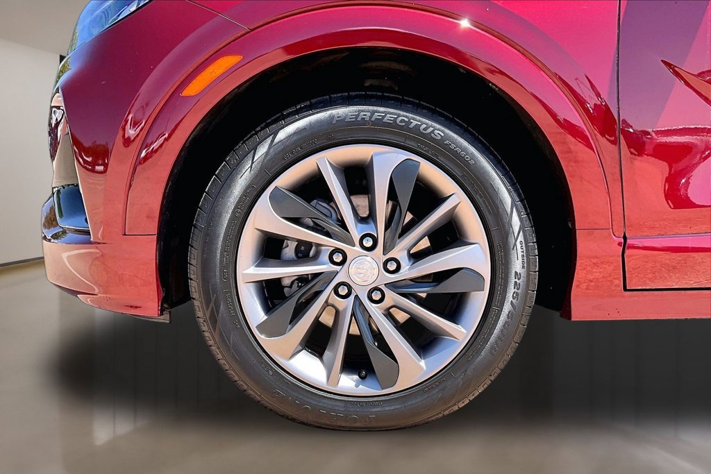 Used 2022 Buick Encore GX Select w/ Sport Touring Package FWD image 8