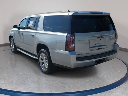 Used 2015 GMC Yukon XL SLE w/ Convenience Package RWD image 7